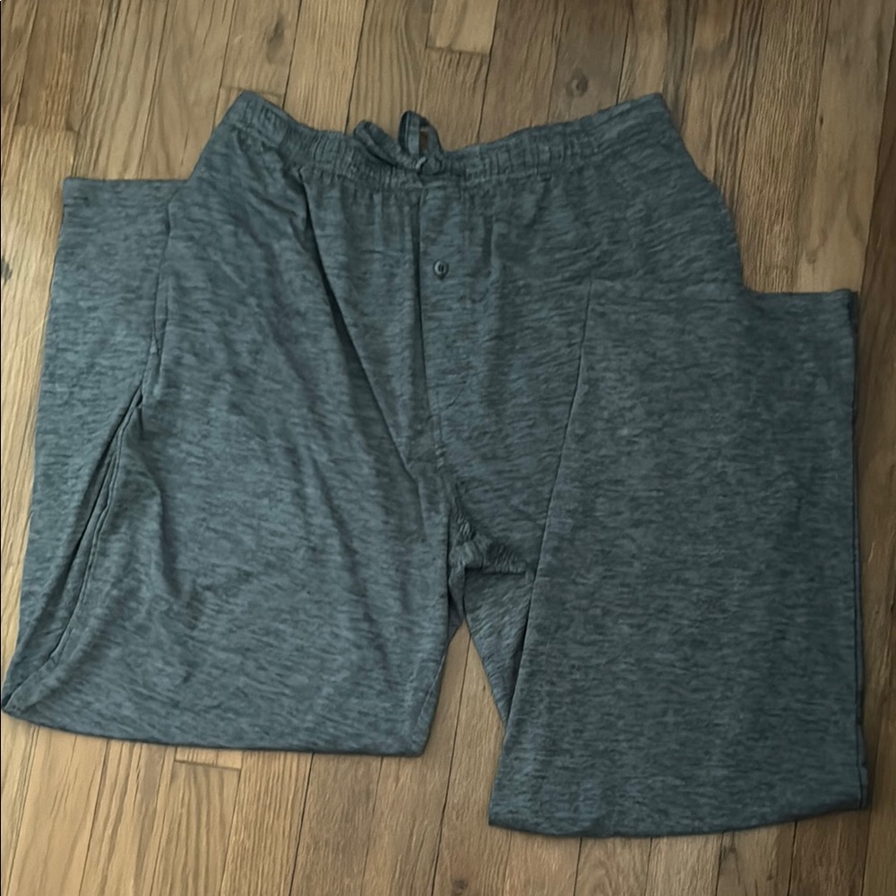 Fruit of the Loom Men’s Gray Lounge Pants